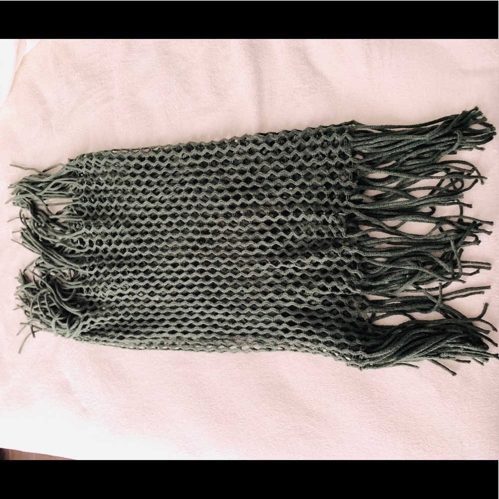 Flowy Scarf/Wrap